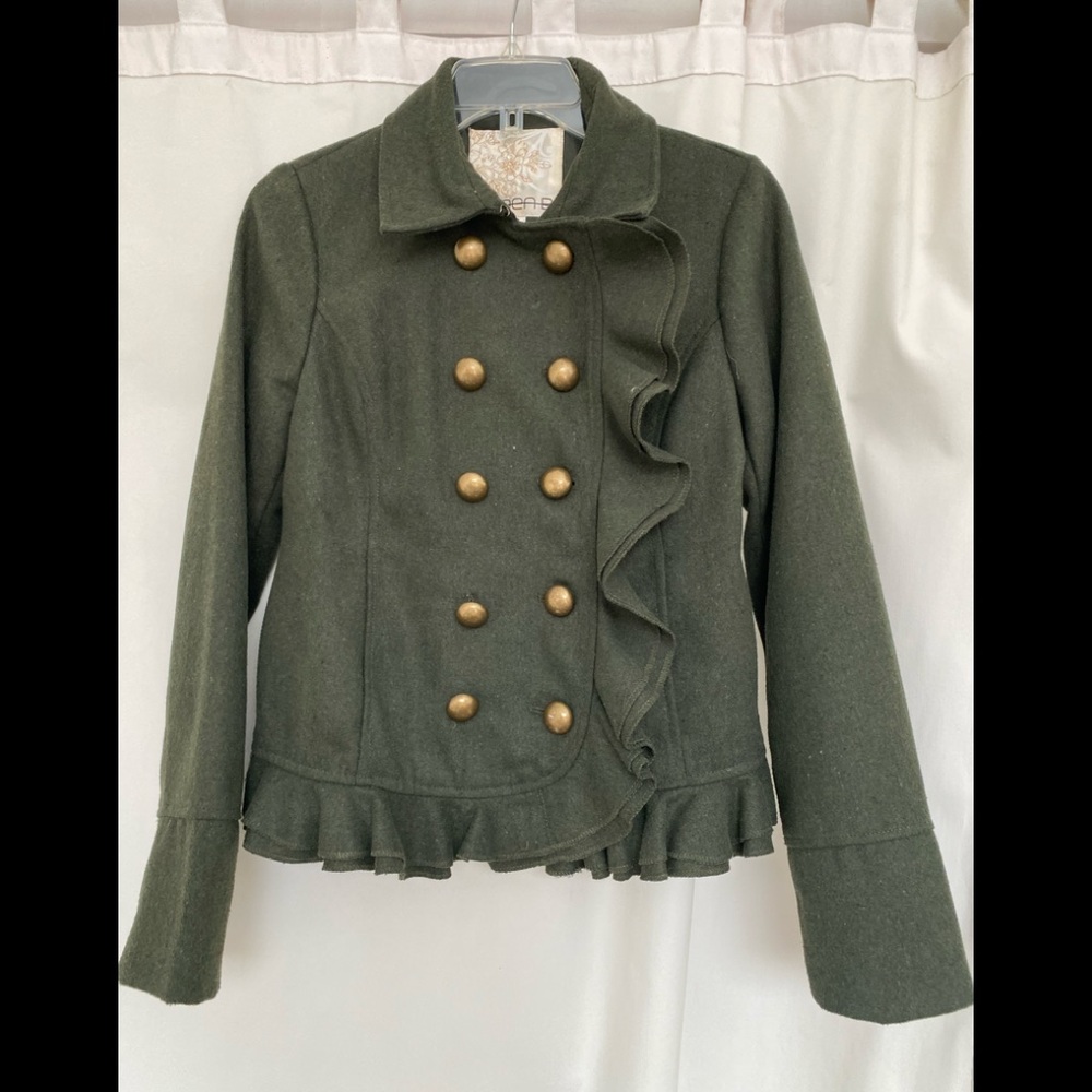 Arden B Women’s small wool Coat/jacket, olive